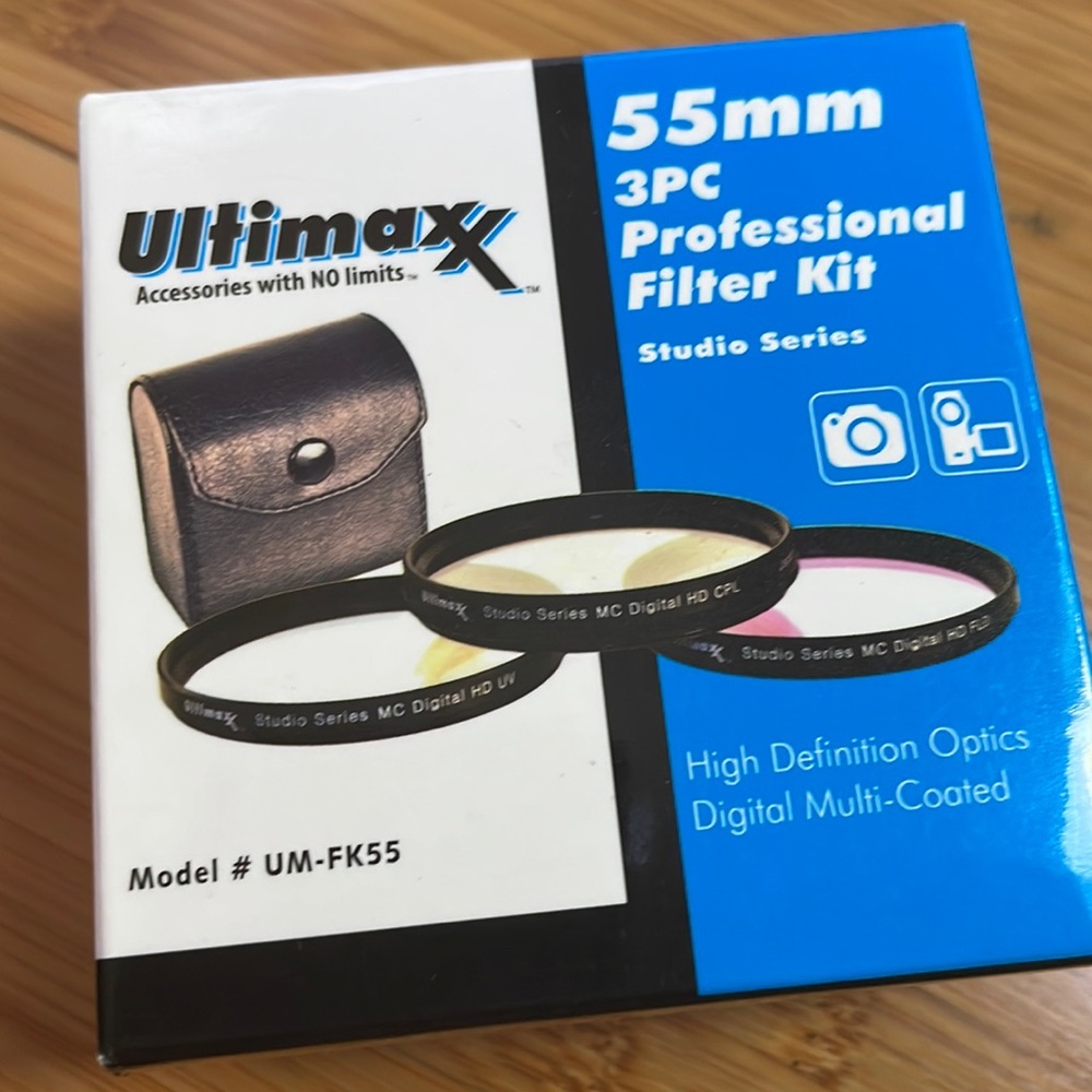 Ultimaxx 55mm 3pc professional filter kit